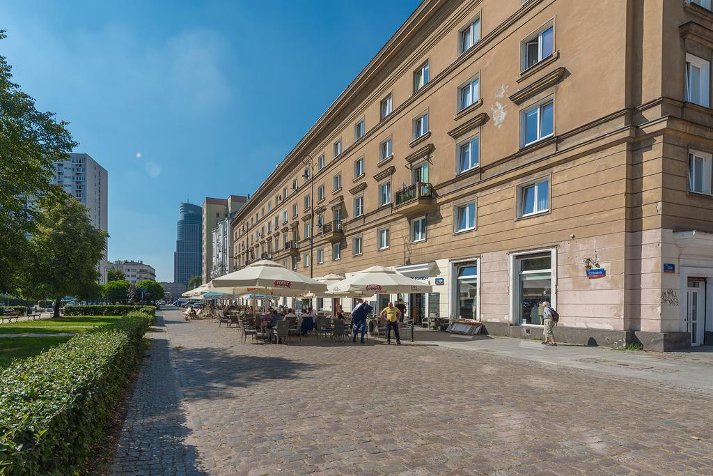 Plac Bankowy Serviced Apartments Warschau Buitenkant foto