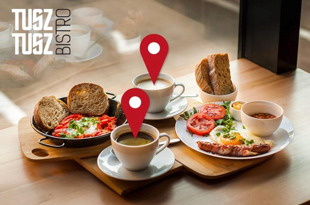 Plac Bankowy Serviced Apartments Warschau Buitenkant foto