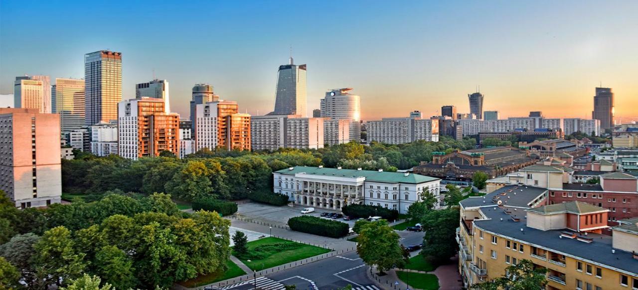 Plac Bankowy Serviced Apartments Warschau Buitenkant foto